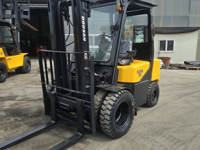 중고지게차 두산2.5톤 사이드쉬프트 디젤지게차