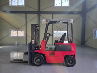 중고지게차 니찌유 2톤 배터리 전동지게차 카운터 좌식 3톤미만