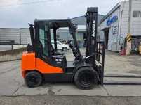 중고지게차 두산 3.3톤 더블타이어 자동발 디젤지게차 145…