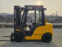 현대 2.5톤 14년식 반캐빈 쉬프트 디젤지게차 중고지게차 …