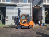 두산 3.3톤 하이마스트