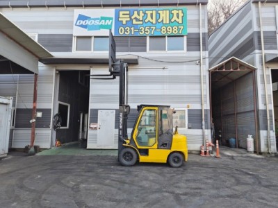 현대 2.5톤 중고지게차