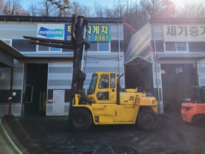 현대 16톤 중고지게차 3단마스트