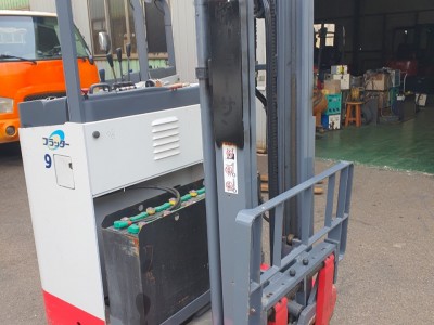 가성비좋고 배터리좋은 니찌유 입식 1톤 전동지게차 400만