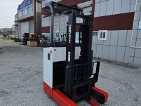 배터리2020년식 최신형 니찌유 입식 1톤 전동지게차 3m인…